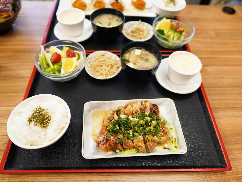 小椿食堂 照燒雞腿定食 台南日本料理 推薦