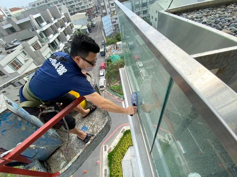 享清清潔工程｜台南裝潢細清搬家