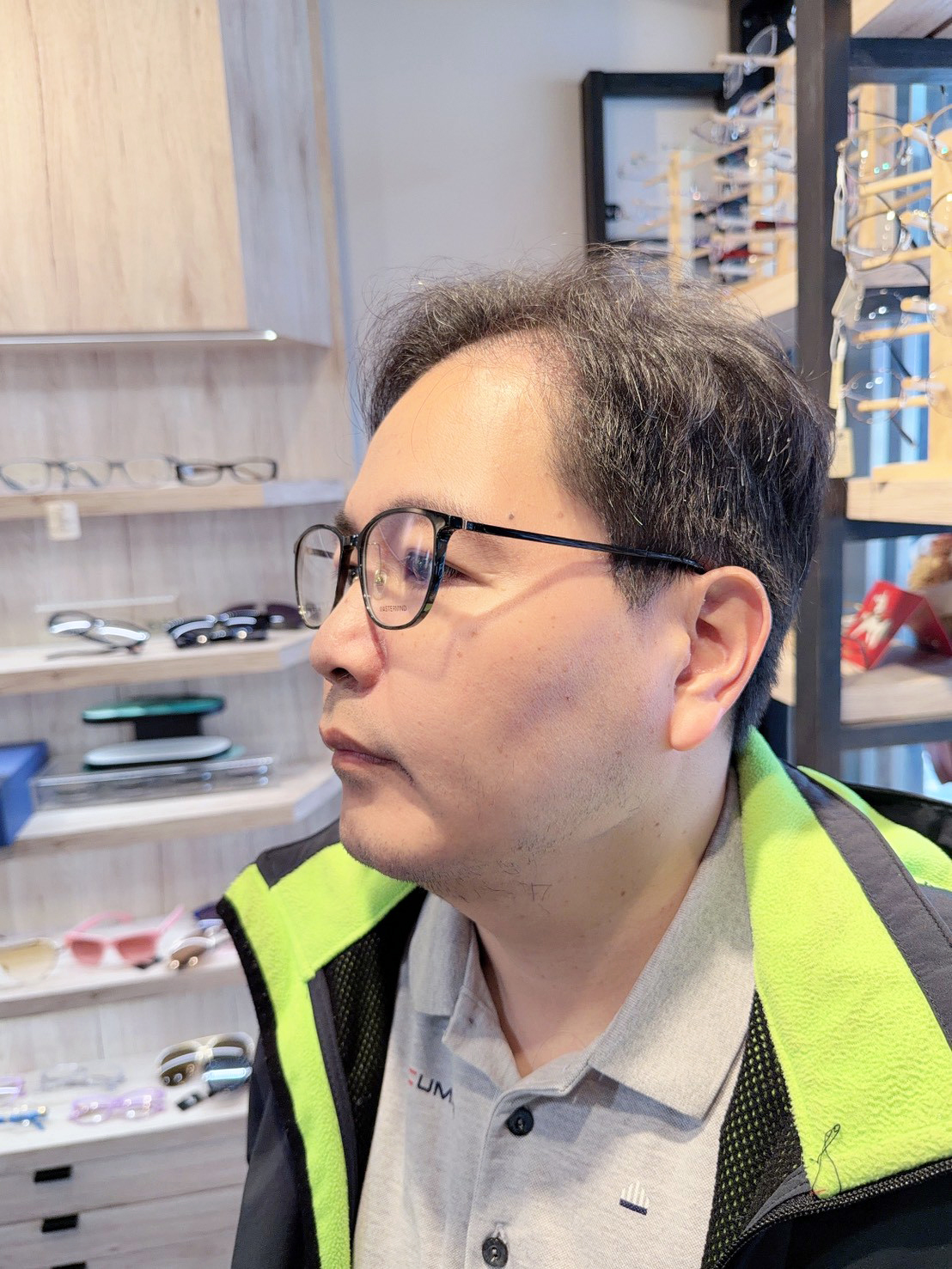 伍佰眼鏡-臨安店實拍 28