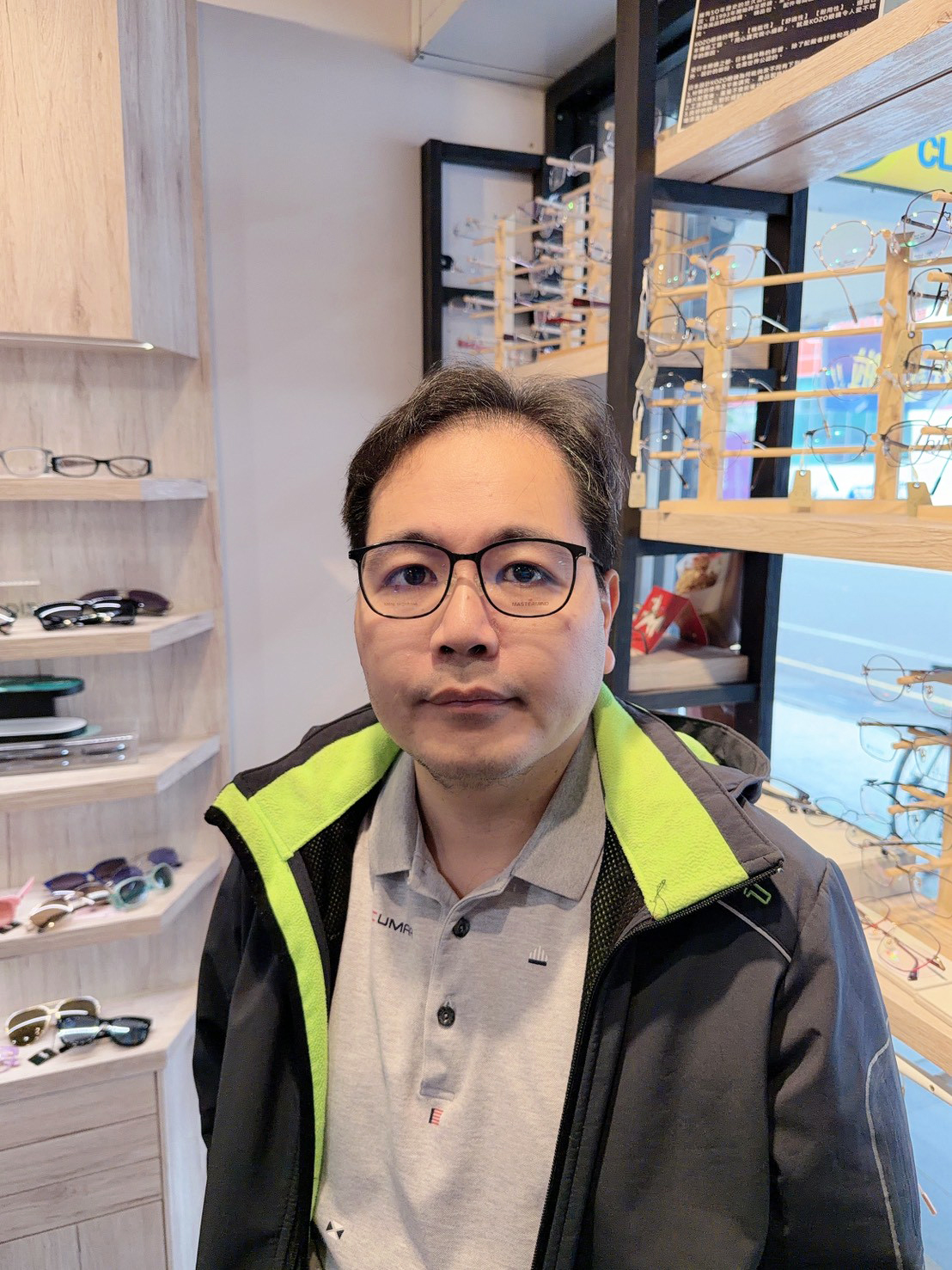 伍佰眼鏡-臨安店實拍 39
